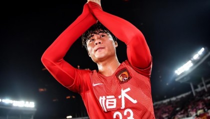 开云-武汉三镇冬训出现功勋外援身影，上赛季表现不俗，值得莫拉重用